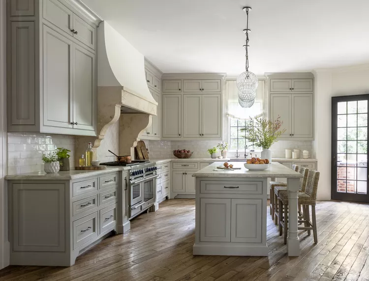 سبک طراحی کلاسیک از انواع کابینت آشپزخانه